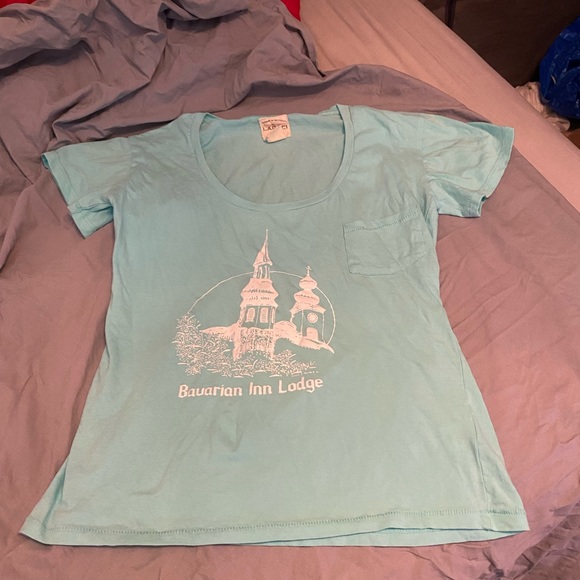 Scoop neck t-shirt with the famous Bavarian Inn Restaurant and Inn logo - Picture 1 of 8